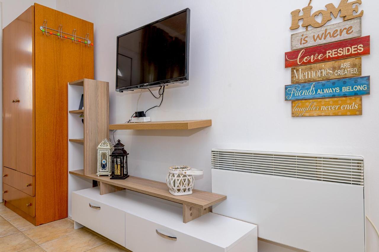 Harmony Apartment Only 100 Mt From The Sea Nea Chili Екстер'єр фото